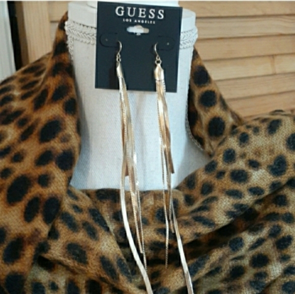 NWT GUESS Long Goldtone Chains Dangle Earrings - Picture 1 of 5
